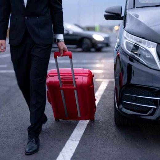 Arrive in Style: The Ultimate Guide to Doha International Airport Car Rental and Luxury Travel in Qatar