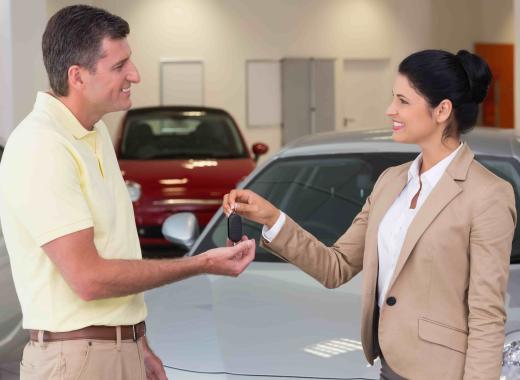 Rent a Car Qatar: What You Actually Need to Know Before Booking